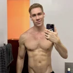colin_28yo_abu_dhabi.webp №2