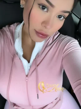 Escort Faythe 45556