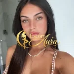 makenzie-03-escort-aura.webp №2