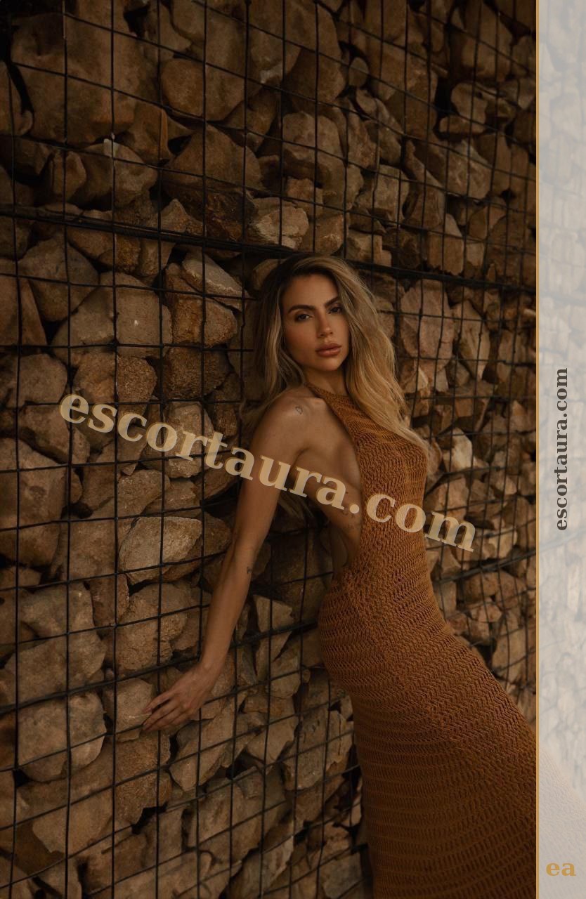 Zara photo 6