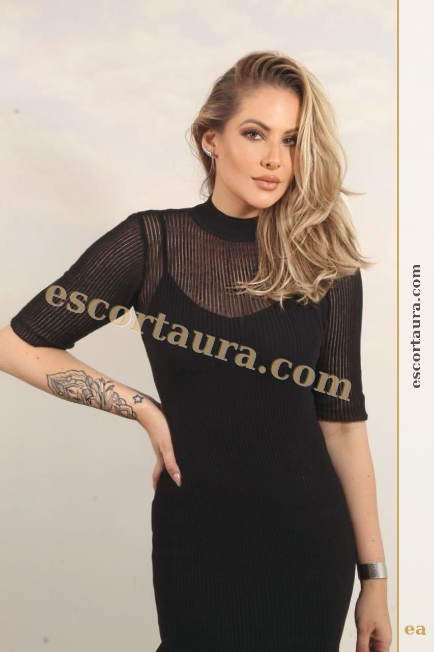 Simone photo 3
