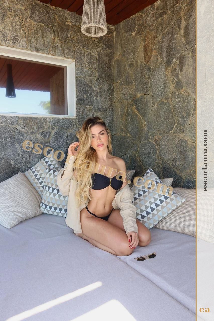 Zara, 25 years old, Syrian escort in Dubai