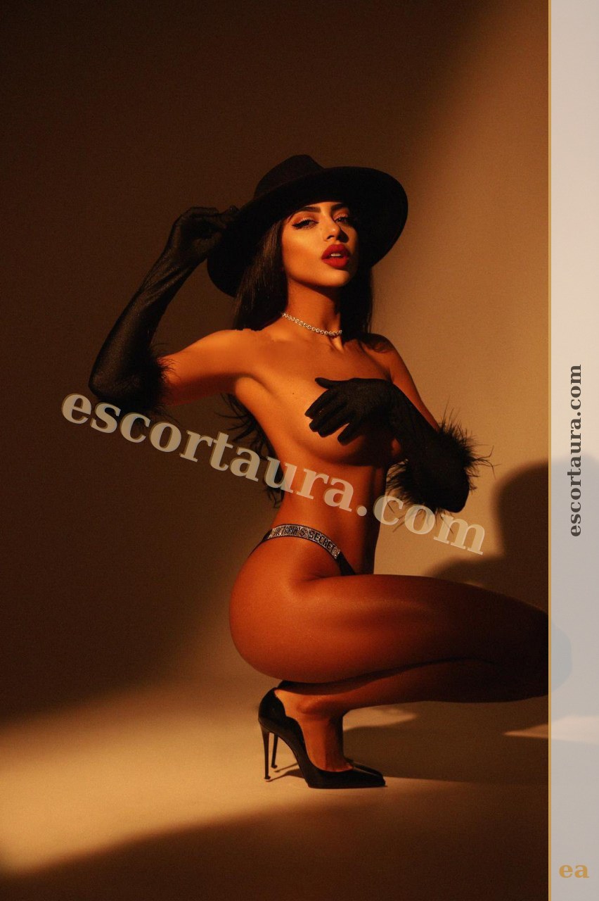 Vanessa, 23 years old, Romanian escort in Dubai